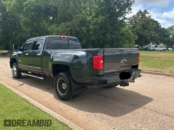 2017 Chevrolet Silverado 3500HD High Country with VIN 1GC4K1EY9HF160774, listed as a Copart auction lot 58665585 with 388,613 mi miles and Clean title. Bid and sale history available at DreamBid. Image 3.