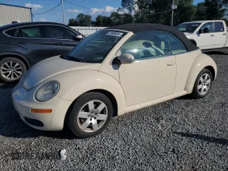 2007 Volkswagen Beetle with VIN 3VWRF31Y37M423669, listed as a Copart auction lot 72400684 with 105,644 mi miles and Salvage title. Bid and sale history available at DreamBid. Image 1.