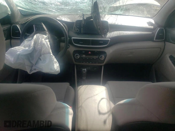 2020 Hyundai Tucson Value с VIN KM8J33A48LU150509, выставлен на аукционе Copart как лот 46878955 с пробегом Не указан миль и Списание • Salvage title. История ставок и продаж доступна на DreamBid. Изображение 8.