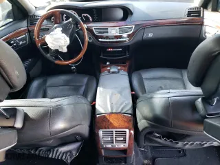 2010 Mercedes-Benz S-Class S 550 with VIN WDDNG7BB7AA294281, listed as a Copart auction lot 44939225 with 132,195 mi miles and Clean Title. Bid and sale history available at carsss.com. Image 8.