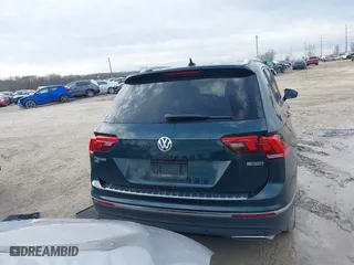 2019 Volkswagen Tiguan SE with VIN 3VV2B7AX1KM154435, listed as a IAAI auction lot 41740969 with 103,310 mi miles. Bid and sale history available at carsss.com. Image 17.