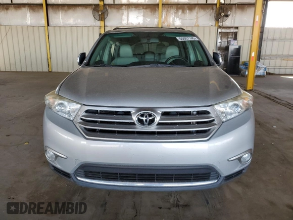 2013 Toyota Highlander Limited z VIN 5TDDK3EHXDS237092, wystawiony jako Copart lot #55887145 z przebiegiem 119 309 mil mil oraz Szkoda całkowita • Salvage title. Historia ofert i sprzedaży dostępna na DreamBid. Obrazek 5.