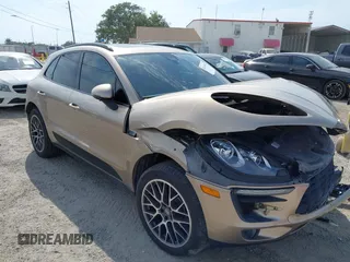 2018 Porsche Macan z VIN WP1AA2A56JLB06040, wystawiony jako IAAI lot #42102875 z przebiegiem 7 197 mil mil oraz . Historia ofert i sprzedaży dostępna na DreamBid. Obrazek 1.