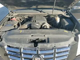 2010 Cadillac Escalade ESV Premium with VIN 1GYUKJEFXAR109233, listed as a Copart auction lot 86785064 with 263,284 mi miles and Salvage title. Bid and sale history available at DreamBid. Image 16.