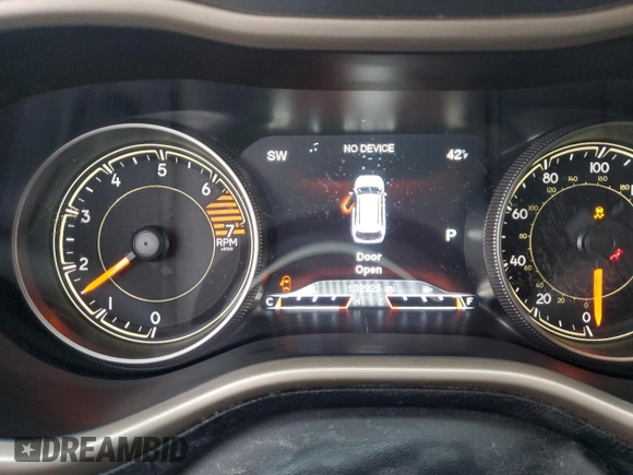 2016 Jeep Cherokee Limited with VIN 1C4PJMDB0GW225606, listed as a Copart auction lot 85572234 with 132,925 mi miles and Salvage Title. Bid and sale history available at carsss.com. Image 9.