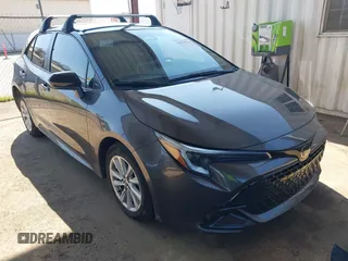 2023 Toyota Corolla Hatchback SE with VIN JTND4MBE3P3208724, listed as a IAAI auction lot 41674736 with 29,161 mi miles. Bid and sale history available at carsss.com. Image 1.