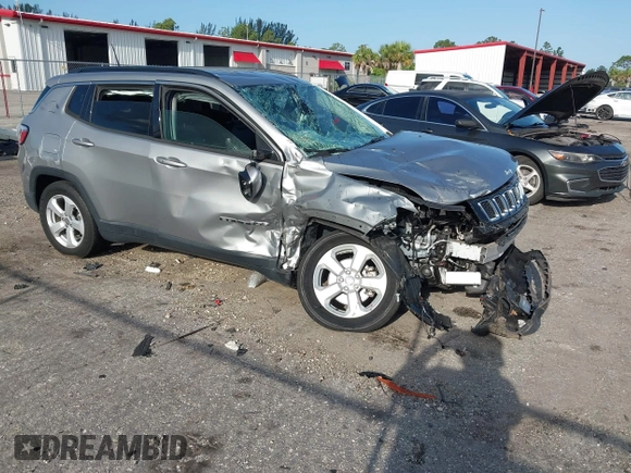 2020 Jeep Compass Altitude z VIN 3C4NJCBB6LT235321, wystawiony jako IAAI lot #42497160 z przebiegiem 25 615 mil mil oraz . Historia ofert i sprzedaży dostępna na DreamBid. Obrazek 1.