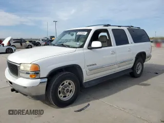 2001 GMC Yukon XL SLT with VIN 3GKGK26G51G264261, listed as a Copart auction lot 82329354 with 0 mi miles and Salvage Title. Bid and sale history available at carsss.com. Image 1.