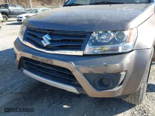2013 Suzuki Grand Vitara Premium with VIN JS3TD0D61D4100379, listed as a IAAI auction lot 41757205 with 152,692 mi miles. Bid and sale history available at carsss.com. Image 6.