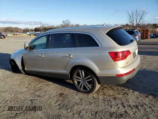 2007 Audi Q7 Premium with VIN WA1BY74L27D070708, listed as a Copart auction lot 44191455 with 151,303 mi miles and Salvage Title. Bid and sale history available at carsss.com. Image 2.