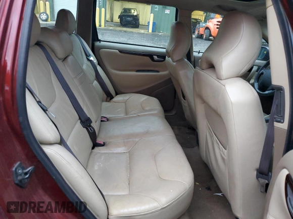2002 Volvo V70 with VIN YV1SW58D022237035, listed as a Copart auction lot 80533054 with 235,088 mi miles and Clean Title. Bid and sale history available at carsss.com. Image 10.