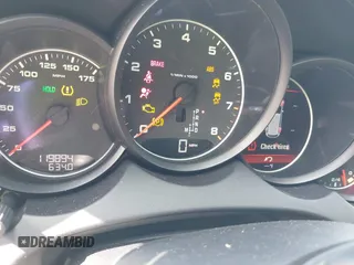 2017 Porsche Cayenne z VIN WP1AA2A28HKA86217, wystawiony jako IAAI lot #42099025 z przebiegiem 119 894 mil mil oraz . Historia ofert i sprzedaży dostępna na DreamBid. Obrazek 7.