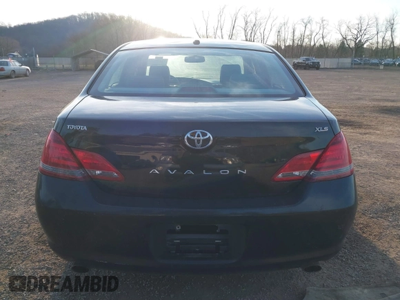 2010 Toyota Avalon XL with VIN 4T1BK3DB0AU355952, listed as a IAAI auction lot 41834083 with 177,098 mi miles and . Bid and sale history available at DreamBid. Image 16.