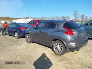 2014 Nissan Juke S with VIN JN8AF5MV5ET359232, listed as a IAAI auction lot 42097888 with Not Provided miles. Bid and sale history available at carsss.com. Image 3.