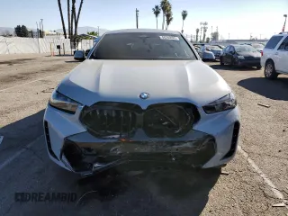 2025 BMW X6 xDrive40i with VIN 5UX33EX07S9Y53337, listed as a Copart auction lot 46340085 with 1,609 mi miles and Salvage Title. Bid and sale history available at carsss.com. Image 5.