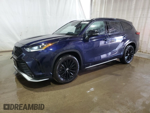 2024 Toyota Highlander LE z VIN 5TDKDRAH1RS537296, wystawiony jako Copart lot #57558595 z przebiegiem 34 682 mil mil oraz Czysty tytuł • Clean title. Historia ofert i sprzedaży dostępna na DreamBid. Obrazek 1.