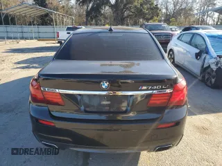 2013 BMW 7 Series 740Li with VIN WBAYE4C54DD137568, listed as a Copart auction lot 43586685 with 181,796 mi miles and Clean title. Bid and sale history available at DreamBid. Image 6.