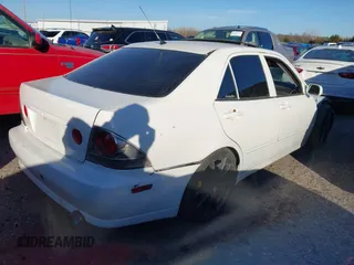 2001 Lexus IS with VIN JTHBD182810002006, listed as a IAAI auction lot 41487806 with 186,809 mi miles. Bid and sale history available at carsss.com. Image 4.
