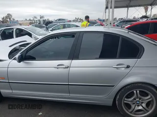 2000 BMW 3 Series 323i with VIN WBAAM3341YCA87796, listed as a IAAI auction lot 41765744 with 169,051 mi miles. Bid and sale history available at carsss.com. Image 14.