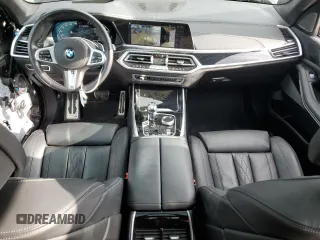 2022 BMW X7 M50i with VIN 5UXCX6C01N9L57177, listed as a Copart auction lot 88522035 with 33,031 mi miles and Salvage Title. Bid and sale history available at carsss.com. Image 8.