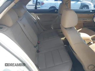 2007 Volkswagen Jetta 2.5 with VIN 3VWRF71K87M122916, listed as a IAAI auction lot 42299956 with 164,536 mi miles and . Bid and sale history available at DreamBid. Image 8.