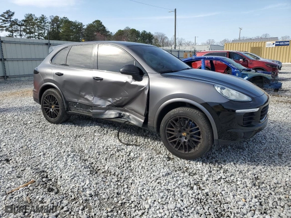 2017 Porsche Cayenne with VIN WP1AA2A2XHKA89815, listed as a Copart auction lot 48192185 with 73,547 mi miles and Salvage Title. Bid and sale history available at carsss.com. Image 4.