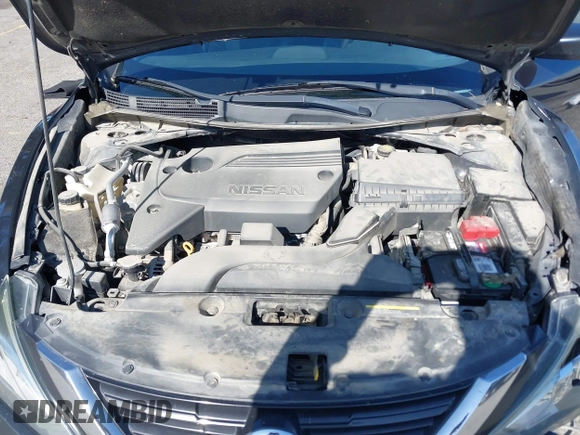 2018 Nissan Altima SR with VIN 1N4AL3AP3JC205780, listed as a IAAI auction lot 41921404 with 109,863 mi miles and . Bid and sale history available at carsss.com. Image 10.