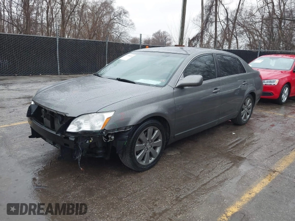 2007 Toyota Avalon XL with VIN 4T1BK36BX7U238496, listed as a IAAI auction lot 41706820 with 162,027 mi miles. Bid and sale history available at carsss.com. Image 2.