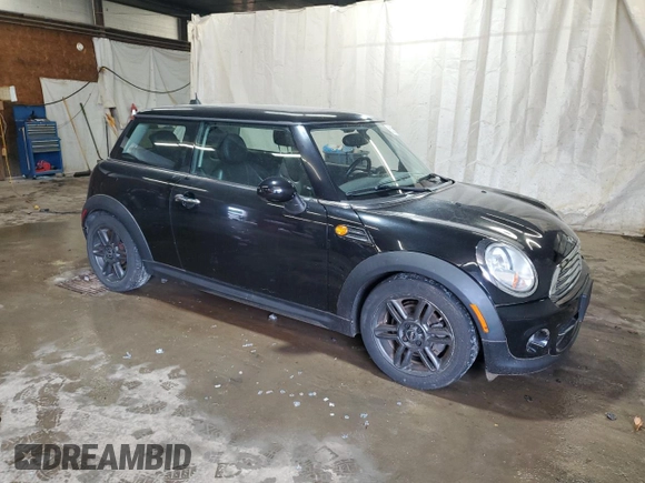 2012 MINI Hardtop with VIN WMWSU3C5XCT185017, listed as a Copart auction lot 61015285 with 129,288 mi miles and Clean title. Bid and sale history available at DreamBid. Image 4.