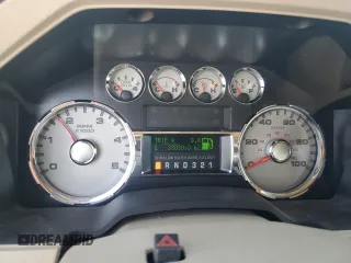 2010 Ford F-350 XL z VIN 1FTWW3DR8AEA52029, wystawiony jako Copart lot #72722354 z przebiegiem 38 030 mil mil oraz Szkoda całkowita • Salvage title. Historia ofert i sprzedaży dostępna na DreamBid. Obrazek 9.