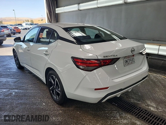 2024 Nissan Sentra SV with VIN 3N1AB8CV1RY290503, listed as a IAAI auction lot 42832742 with 25,571 mi miles and . Bid and sale history available at DreamBid. Image 18.