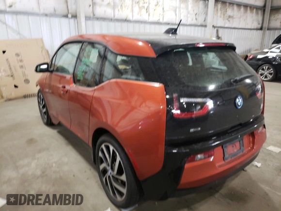 2015 BMW i3 with VIN WBY1Z4C53FV500611, listed as a Copart auction lot 58109382 with 0 mi miles. Bid and sale history available at carsss.com. Image 3.
