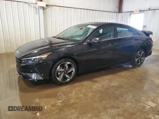 2023 Hyundai Elantra Limited z VIN 5NPLP4AG9PH090838, wystawiony jako Copart lot #55606255 z przebiegiem 43 656 mil mil oraz Szkoda całkowita • Salvage title. Historia ofert i sprzedaży dostępna na DreamBid. Obrazek 1.