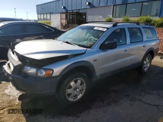 2003 Volvo V70 XC70 z VIN YV1SZ59H531098102, wystawiony jako Copart lot #73957764 z przebiegiem 115 326 mil mil oraz Czysty tytuł • Clean title. Historia ofert i sprzedaży dostępna na DreamBid. Obrazek 1.
