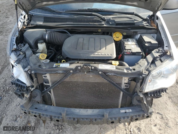 2016 Dodge Grand Caravan SXT with VIN 2C4RDGCG0GR204472, listed as a Copart auction lot 47447125 with 190,321 mi miles and Salvage Title. Bid and sale history available at carsss.com. Image 12.