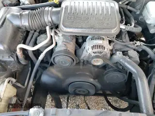 2005 Dodge Dakota SLT z VIN 1D7HW48K05S142669, wystawiony jako Copart lot #82400734 z przebiegiem 175 829 mil mil oraz Szkoda całkowita • Salvage title. Historia ofert i sprzedaży dostępna na DreamBid. Obrazek 13.