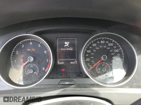 2018 Volkswagen Golf S z VIN 3VWH17AU6JM756504, wystawiony jako Copart lot #52148535 z przebiegiem 41 604 mil mil oraz Szkoda całkowita • Salvage title. Historia ofert i sprzedaży dostępna na DreamBid. Obrazek 9.