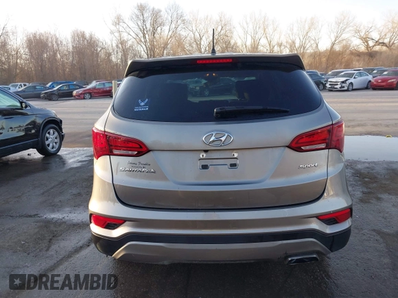 2018 Hyundai Santa Fe Sport 2.4L with VIN 5NMZT3LB6JH067040, listed as a IAAI auction lot 41760708 with 101,302 mi miles. Bid and sale history available at carsss.com. Image 17.