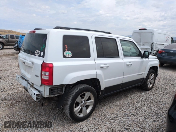 2014 Jeep Patriot Latitude с VIN 1C4NJRFB0ED760056, выставлен на аукционе Copart как лот 58931465 с пробегом 192 469 миль миль и Списание • Salvage title. История ставок и продаж доступна на DreamBid. Изображение 3.