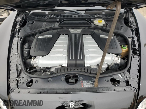 2014 Bentley Flying Spur with VIN SCBEC9ZA4EC094924, listed as a Copart auction lot 75667284 with 31,529 mi miles and Clean Title. Bid and sale history available at DreamBid. Image 11.