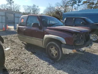 2003 Chevrolet Silverado 1500 LS with VIN 2GCEK19T931177318, listed as a Copart auction lot 42432955 with 0 mi miles and Salvage Title. Bid and sale history available at carsss.com. Image 4.
