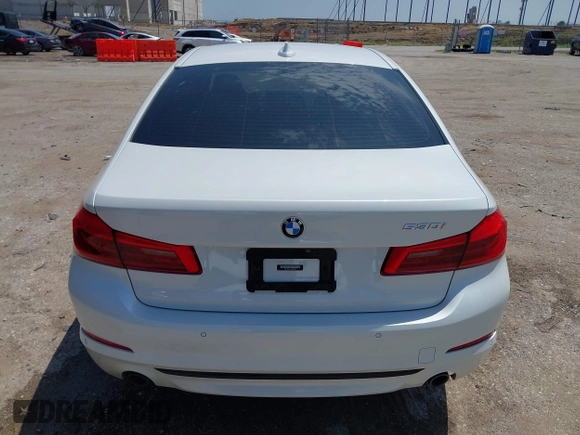 2020 BMW 5 Series 530i z VIN WBAJR3C04LWW68910, wystawiony jako IAAI lot #42430470 z przebiegiem 50 608 mil mil oraz . Historia ofert i sprzedaży dostępna na DreamBid. Obrazek 17.