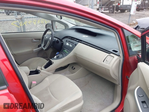 2011 Toyota Prius I z VIN JTDKN3DU4B0306405, wystawiony jako IAAI lot #42289927 z przebiegiem 152 097 mil mil oraz . Historia ofert i sprzedaży dostępna na DreamBid. Obrazek 5.