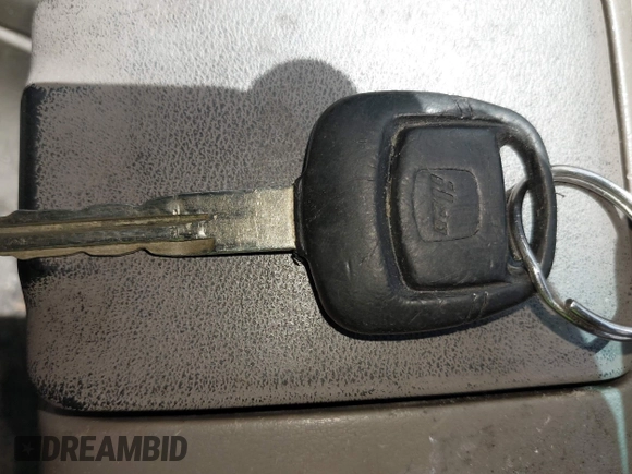 2001 Nissan Pathfinder SE z VIN JN8DR09Y21W584419, wystawiony jako IAAI lot #42133287 z przebiegiem 270 751 mil mil oraz . Historia ofert i sprzedaży dostępna na DreamBid. Obrazek 11.