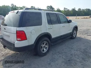 2002 Ford Explorer XLT with VIN 1FMZU73E52ZB31608, listed as a IAAI auction lot 42207608 with Not provided miles and . Bid and sale history available at DreamBid. Image 4.