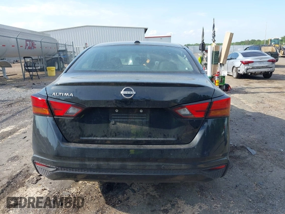 2025 Nissan Altima SV with VIN 1N4BL4DV2SN307873, listed as a IAAI auction lot 42152604 with 14,585 mi miles and . Bid and sale history available at DreamBid. Image 16.