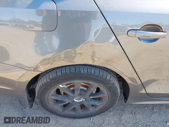 2011 Volkswagen Jetta SE с VIN 3VWDZ7AJ4BM080178, выставлен на аукционе IAAI как лот 41772185 с пробегом 140 897 миль миль и . История ставок и продаж доступна на DreamBid. Изображение 6.