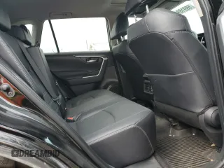 2024 Toyota RAV4 XLE Premium with VIN 2T3A1RFV3RC428731, listed as a Copart auction lot 59918945 with 26,263 mi miles and Salvage title. Bid and sale history available at DreamBid. Image 11.