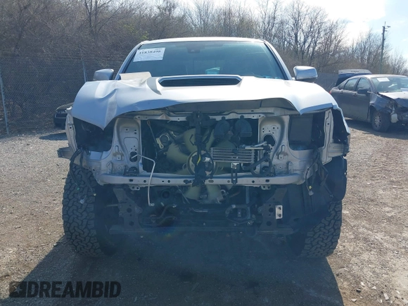 2020 Toyota Tacoma SR5 with VIN 3TMCZ5AN3LM320411, listed as a IAAI auction lot 41838498 with 50,252 mi miles and . Bid and sale history available at DreamBid. Image 13.