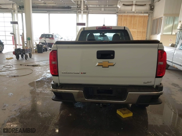 2018 Chevrolet Colorado 4WD Work Truck with VIN 1GCHTBEN0J1179548, listed as a IAAI auction lot 41083085 with 102,530 mi miles. Bid and sale history available at carsss.com. Image 16.